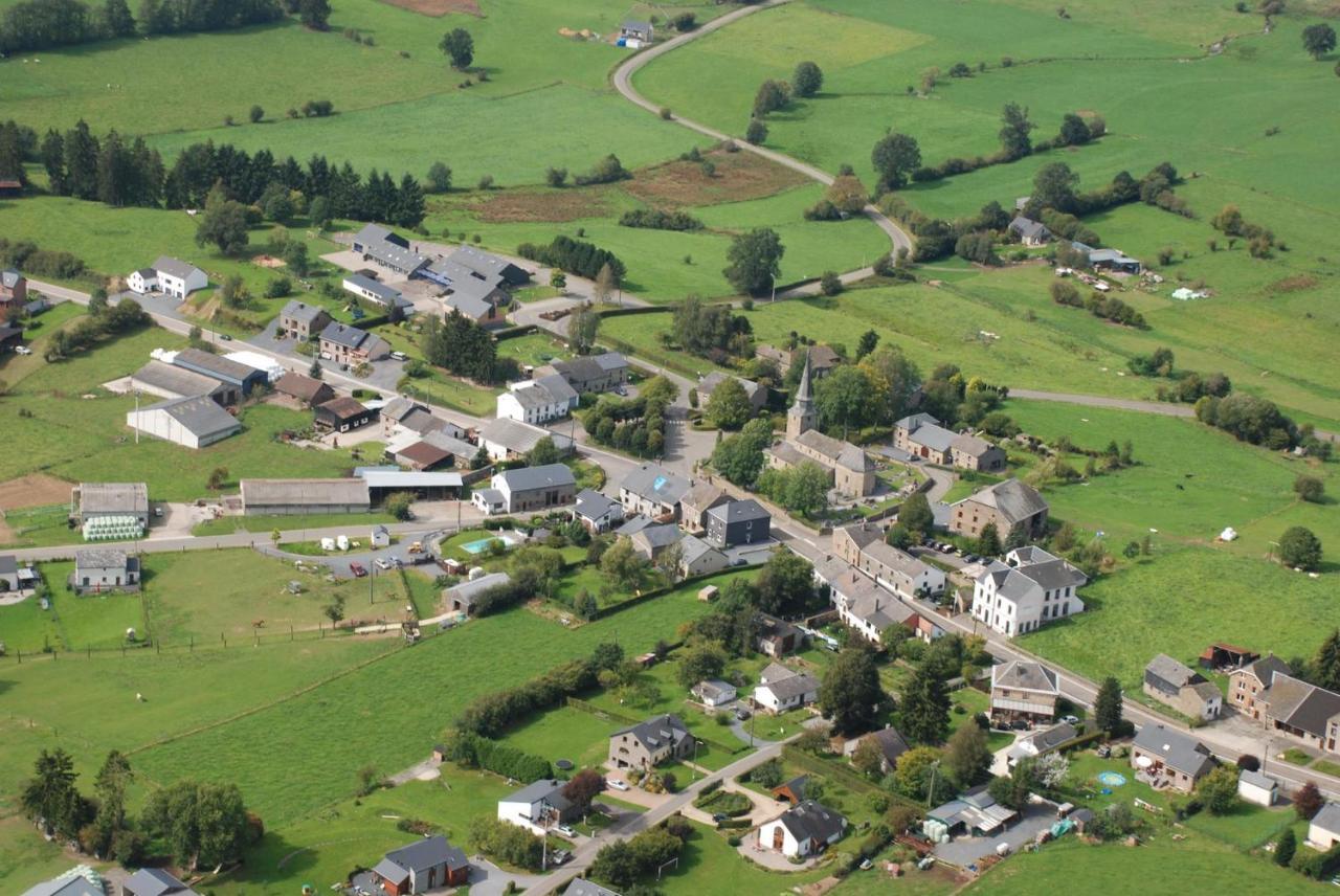 B&B Les Ecoliers Cherain Exterior photo